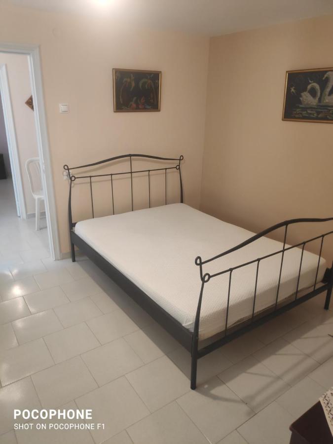 Κεντρικό, Άνετο Και Ζεστό Διαμέρισμα Kamena Vourla Ngoại thất bức ảnh