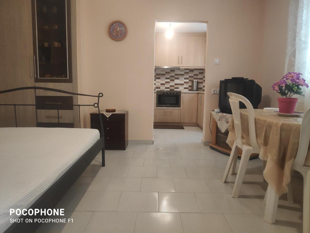 Κεντρικό, Άνετο Και Ζεστό Διαμέρισμα Kamena Vourla Ngoại thất bức ảnh