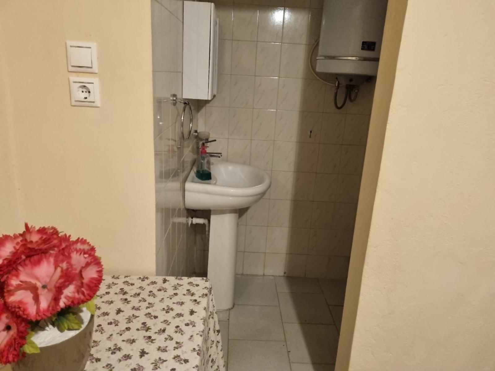 Κεντρικό, Άνετο Και Ζεστό Διαμέρισμα Kamena Vourla Ngoại thất bức ảnh
